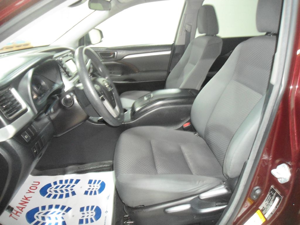 Toyota Highlander LE Plus AWD V6 2018