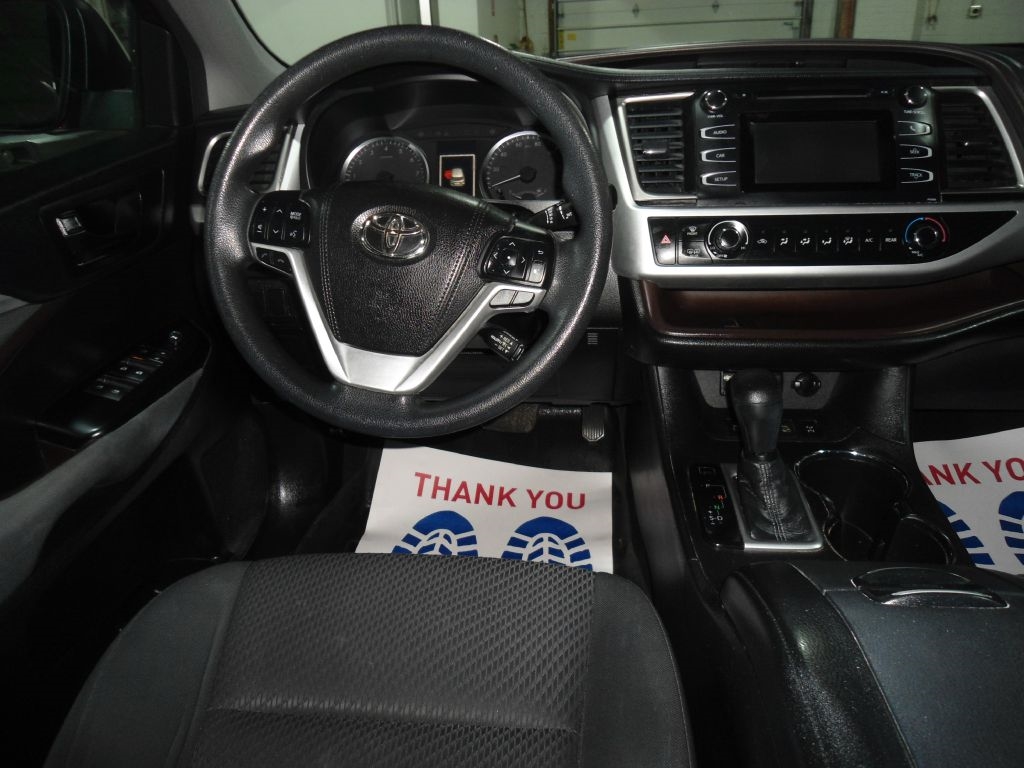 Toyota Highlander LE Plus AWD V6 2018