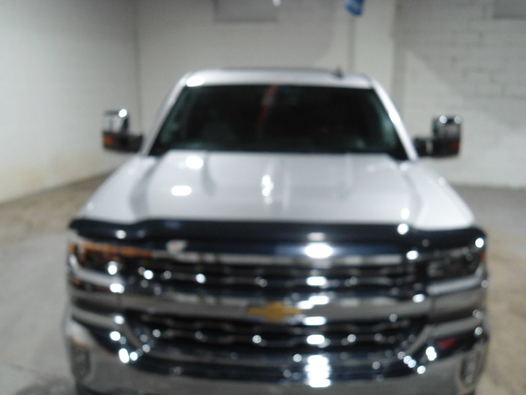 Chevrolet Silverado 1500 LTZ Crew Cab 4WD 2018