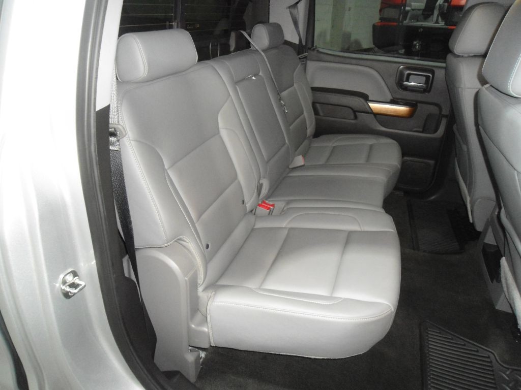 Chevrolet Silverado 1500 LTZ Crew Cab 4WD 2018