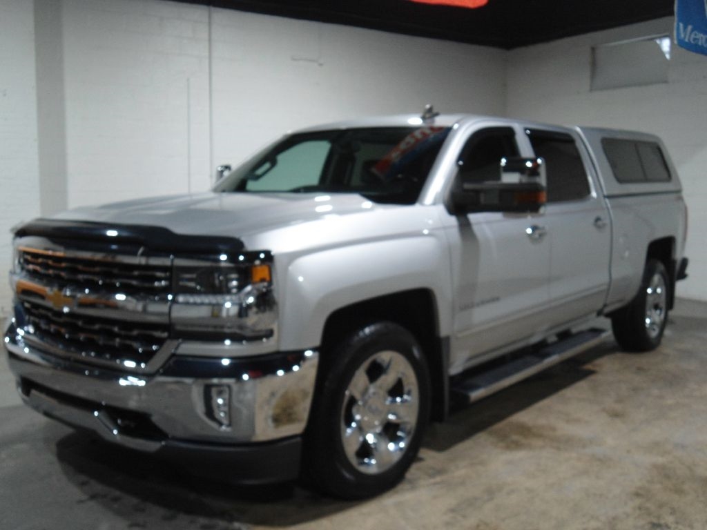 Chevrolet Silverado 1500 LTZ Crew Cab 4WD 2018