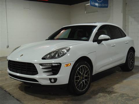 2016 Porsche Macan AWD 4dr S