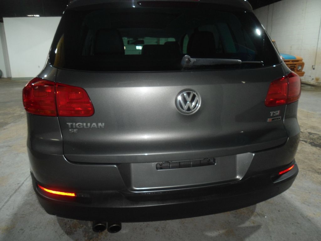 Volkswagen Tiguan 4MOTION 4dr Auto R-Line 2016