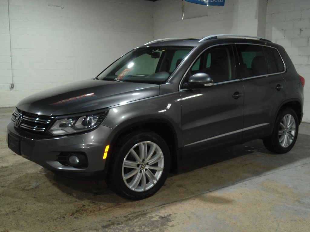 Volkswagen Tiguan 4MOTION 4dr Auto R-Line 2016