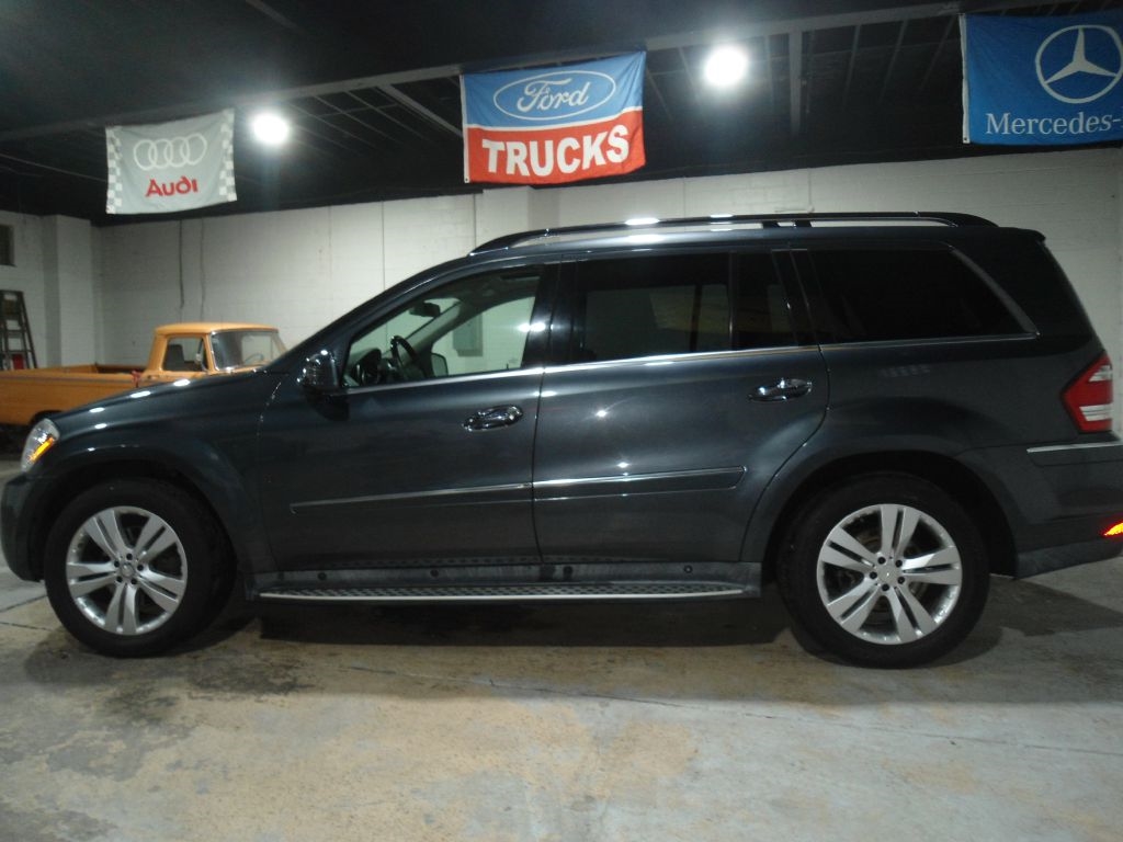 Mercedes-Benz GL-Class 4MATIC 4dr GL 450 2011