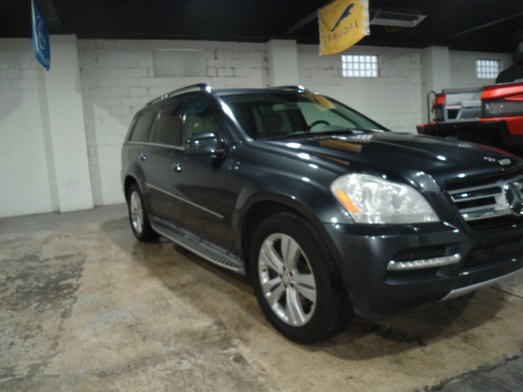 Mercedes-Benz GL-Class 4MATIC 4dr GL 450 2011