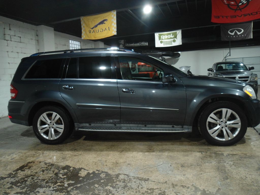 Mercedes-Benz GL-Class 4MATIC 4dr GL 450 2011