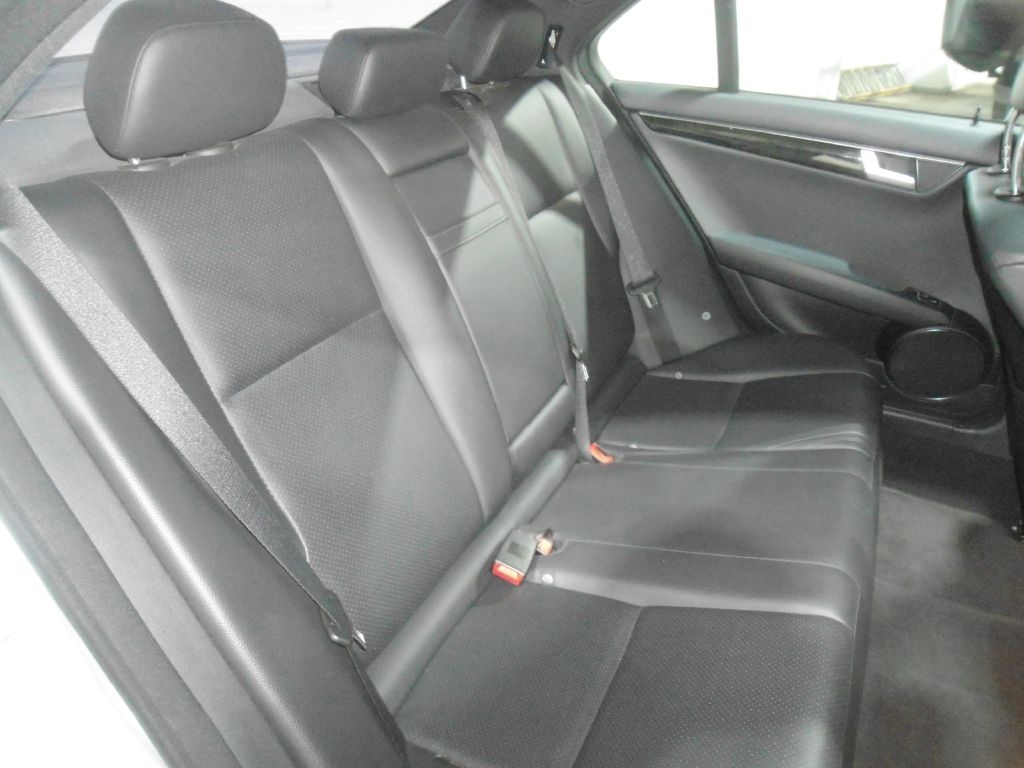 Mercedes-Benz C-Class 4dr Sdn C 300 Sport 4MATIC 2013