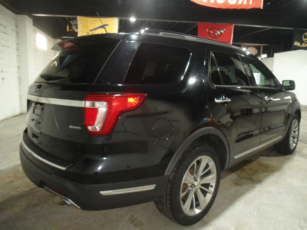 Ford Explorer Limited 4WD 2018