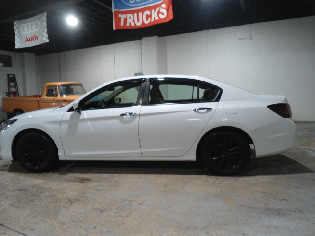 Honda Accord Sdn 4dr I4 CVT LX 2013