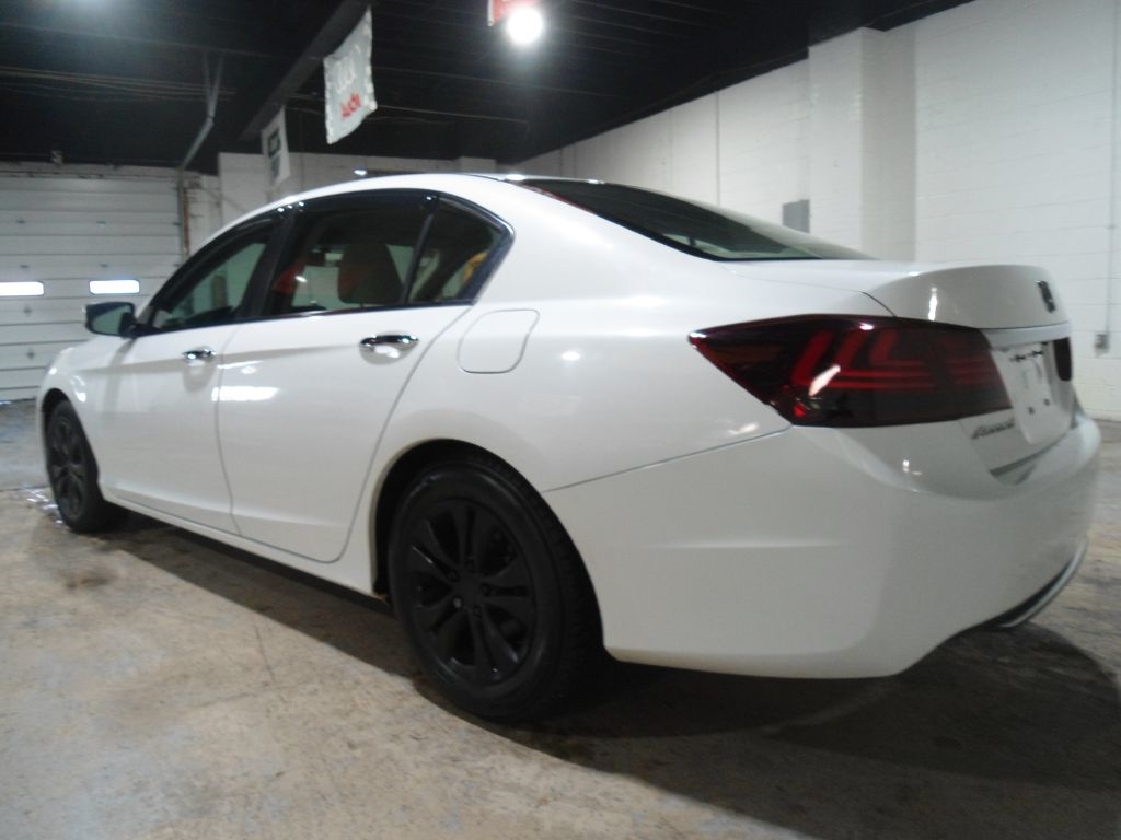 Honda Accord Sdn 4dr I4 CVT LX 2013