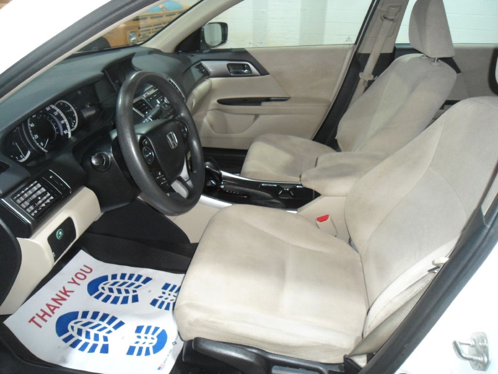 Honda Accord Sdn 4dr I4 CVT LX 2013