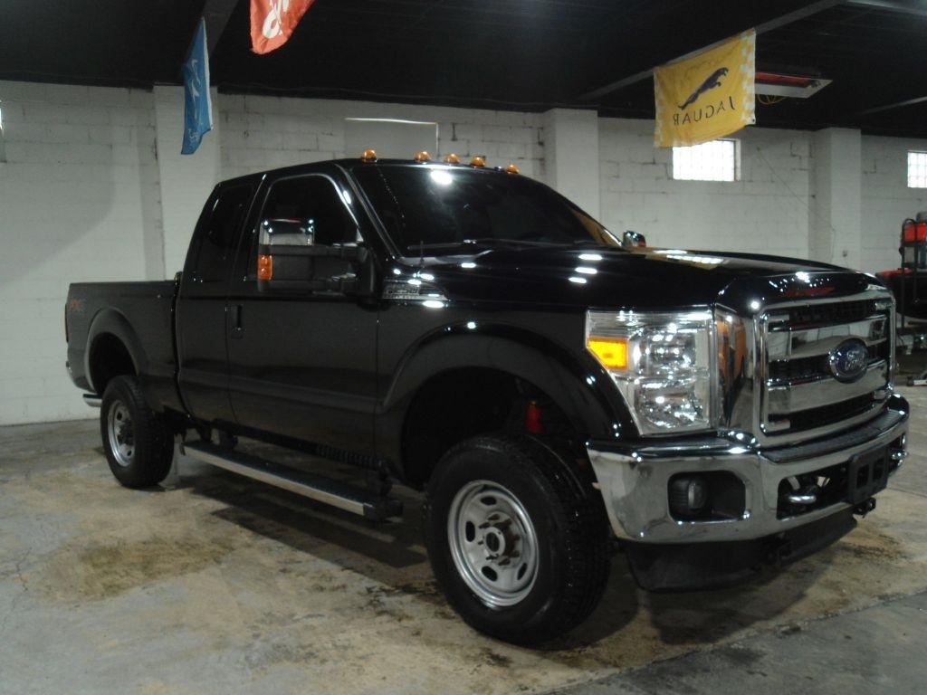 Ford Super Duty F-250 SRW 4WD SuperCab 142" Lariat 2016