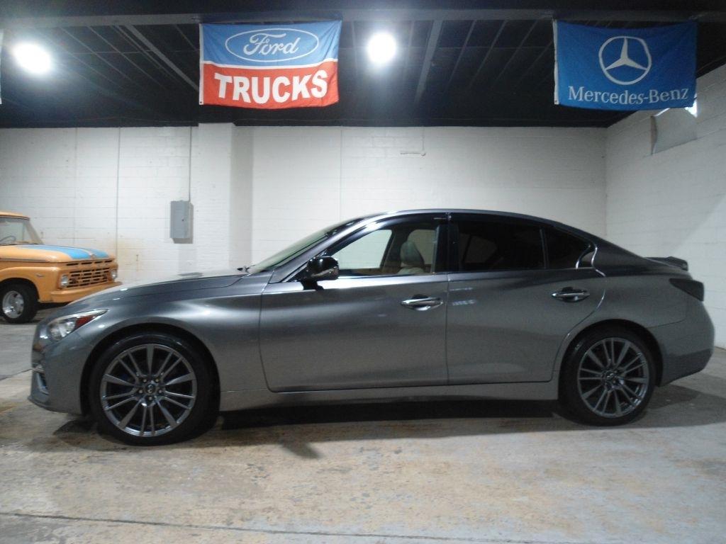 Infiniti Q50 3.0t LUXE AWD 2019