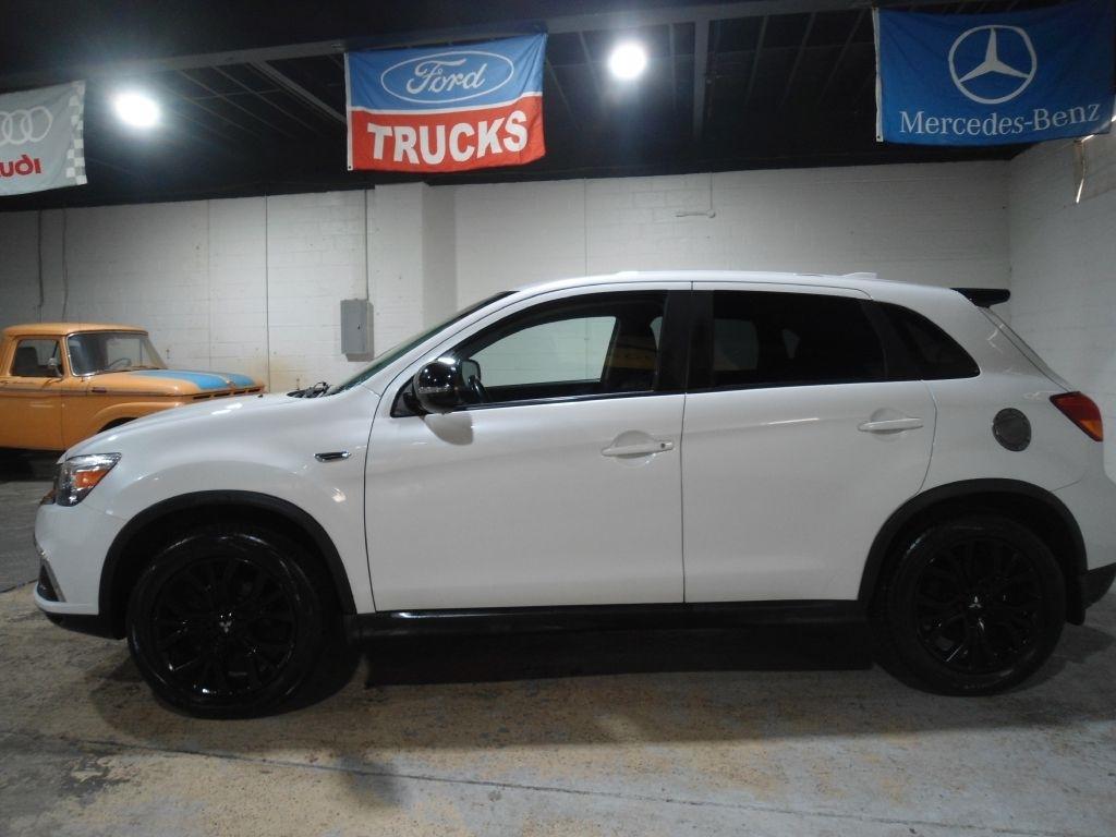 Mitsubishi Outlander Sport ES 2.0 AWC CVT 2018