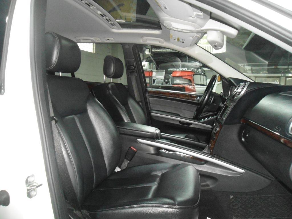 Mercedes-Benz GL-Class 4MATIC 4dr GL 450 2011