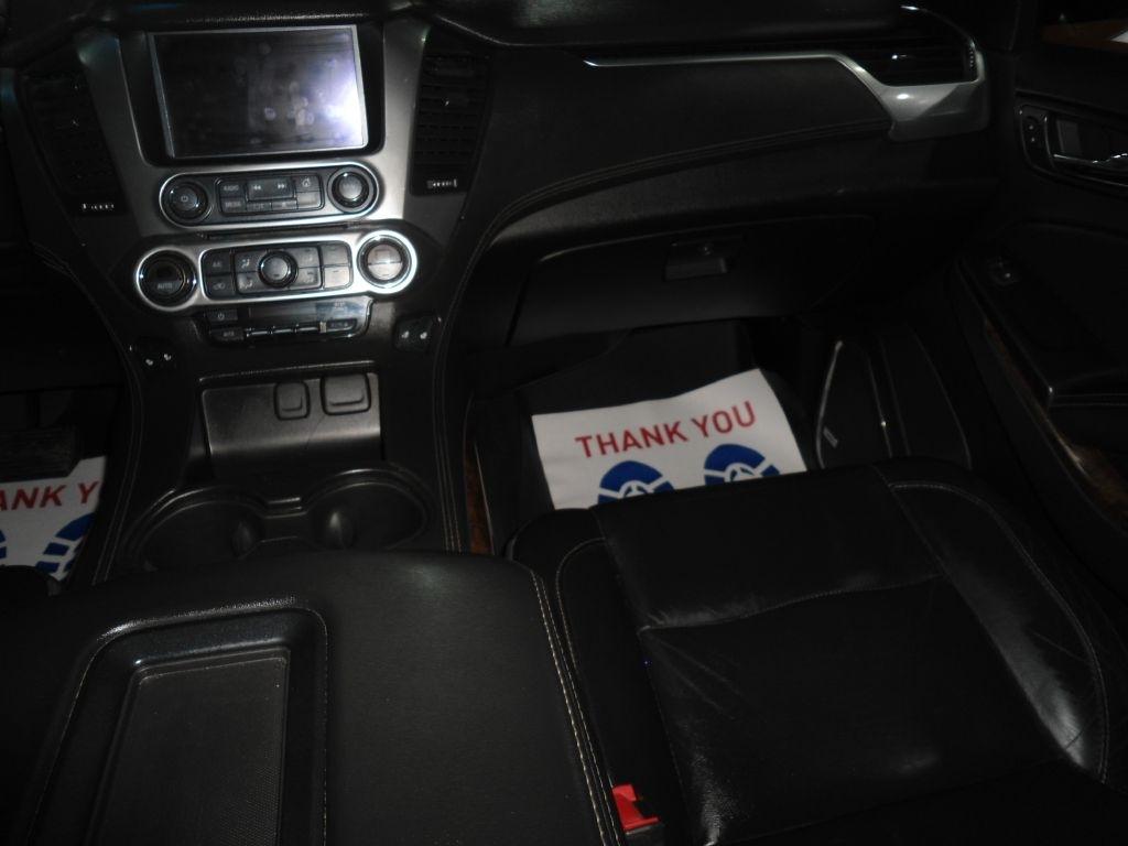 Chevrolet Tahoe 4WD 4dr LT 2017