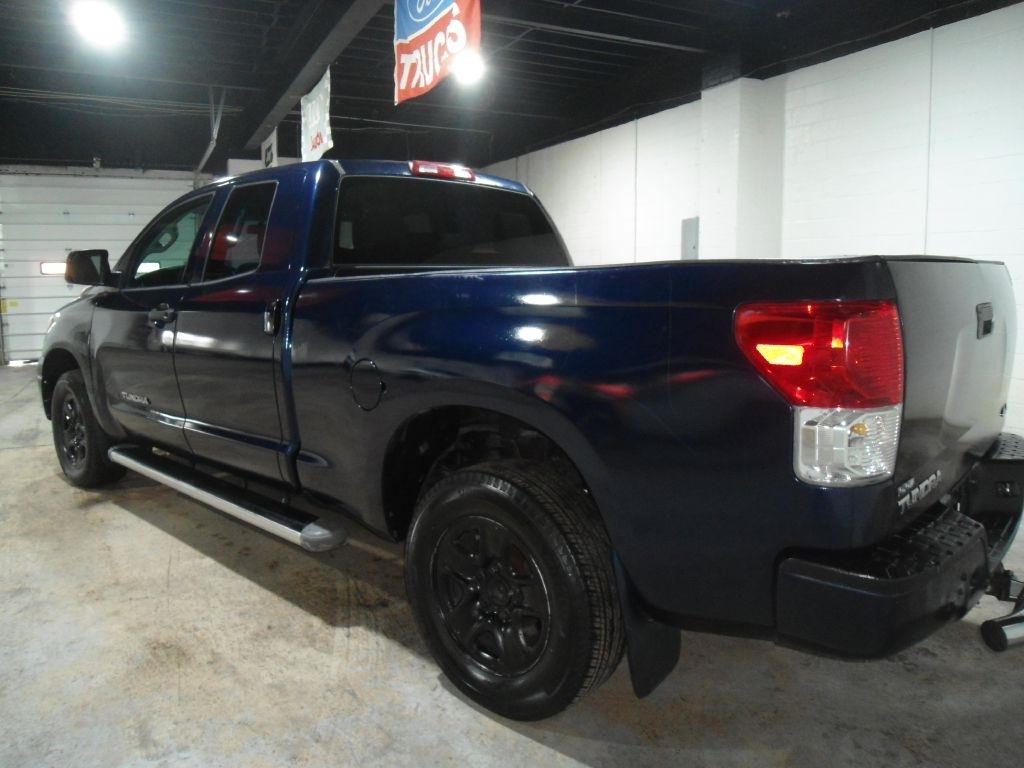 Toyota Tundra 4WD Truck Double Cab 4.6L V8 6-Spd AT (Natl) 2012