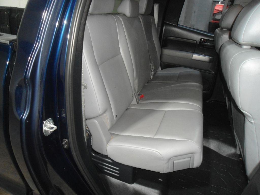 Toyota Tundra 4WD Truck Double Cab 4.6L V8 6-Spd AT (Natl) 2012