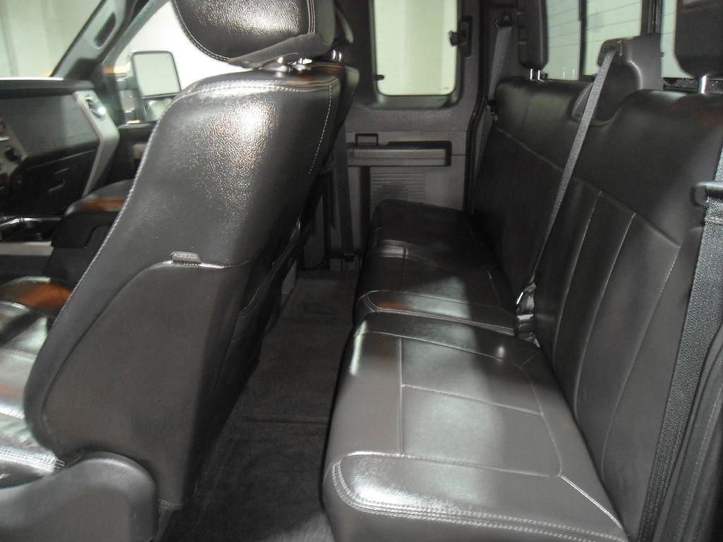 Ford Super Duty F-250 SRW 4WD SuperCab 142" Lariat 2013