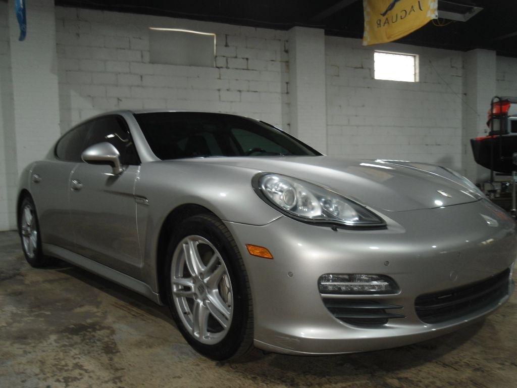 2011 Porsche Panamera 4dr HB S