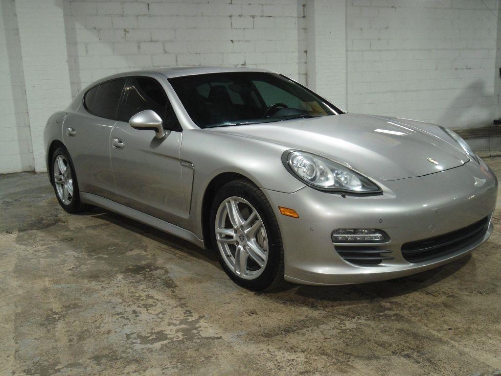 Porsche Panamera 4dr HB 4S 2011