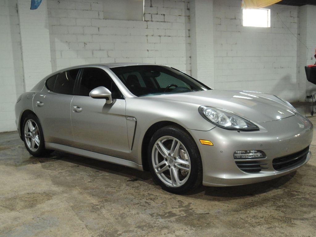 Porsche Panamera 4dr HB 4S 2011