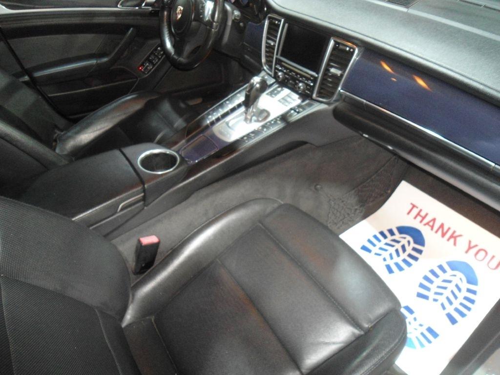 Porsche Panamera 4dr HB 4S 2011