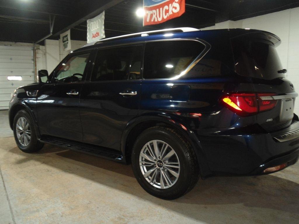 Infiniti QX80 LUXE AWD 2020