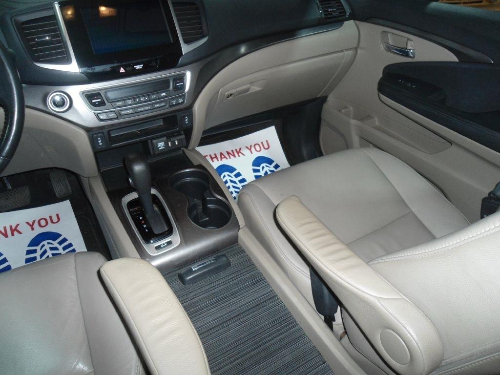 Honda Pilot AWD 4dr EX-L w/Navi 2016