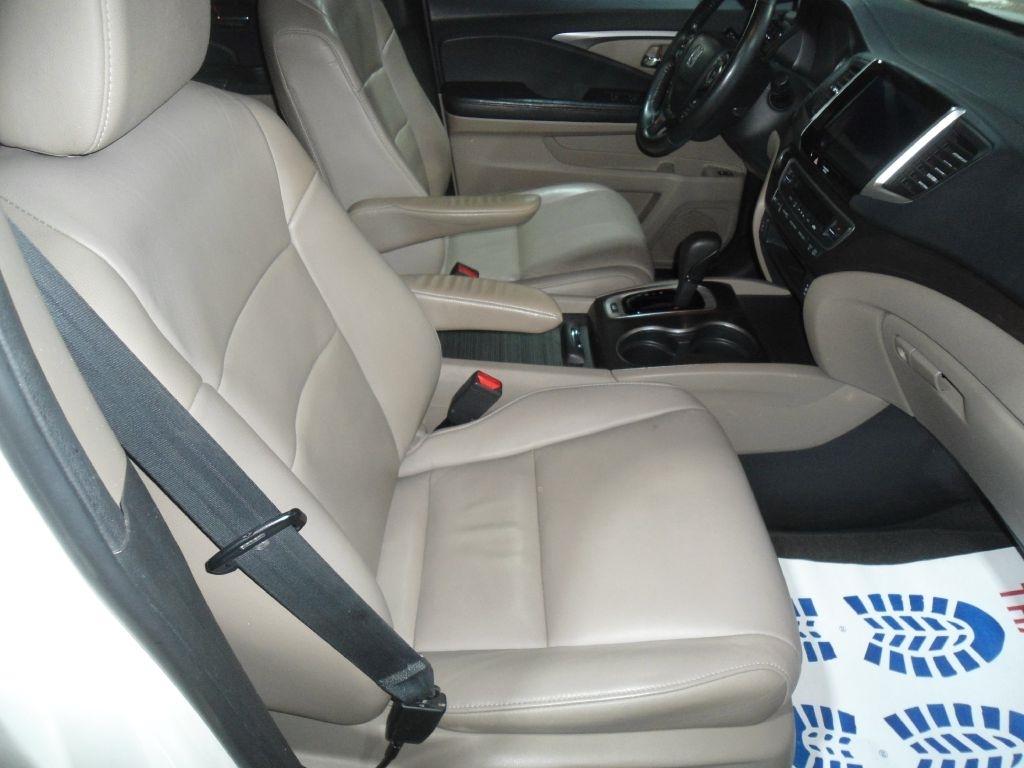 Honda Pilot AWD 4dr EX-L w/Navi 2016