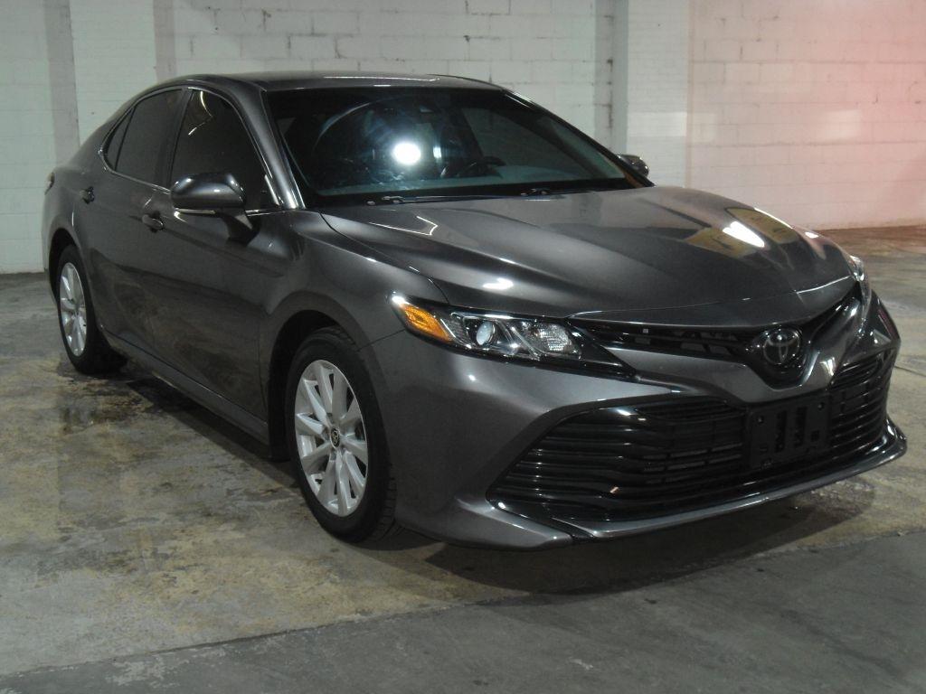 Toyota Camry LE Auto AWD (Natl) 2020