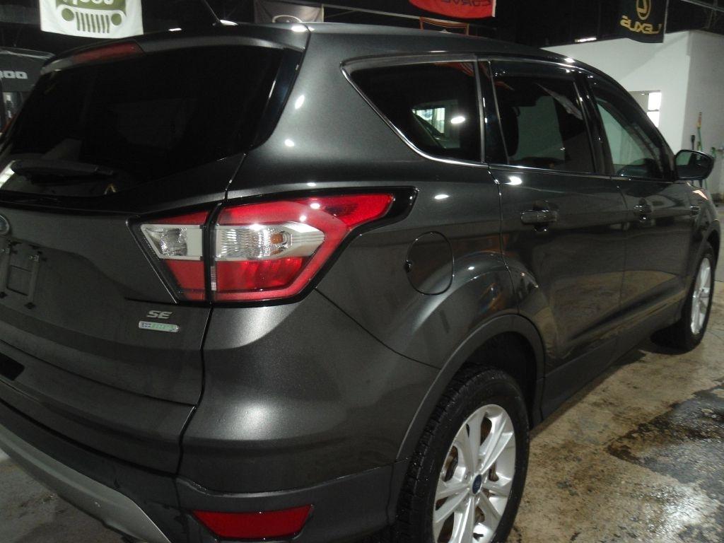 Ford Escape SE FWD 2017