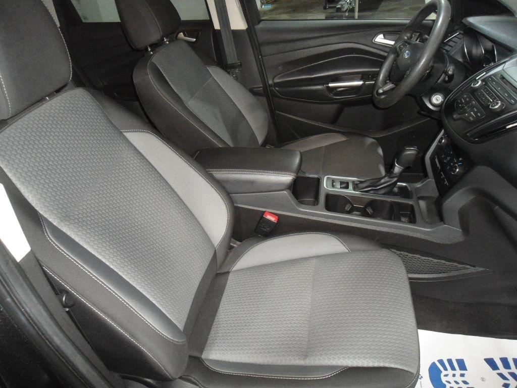Ford Escape SE FWD 2017