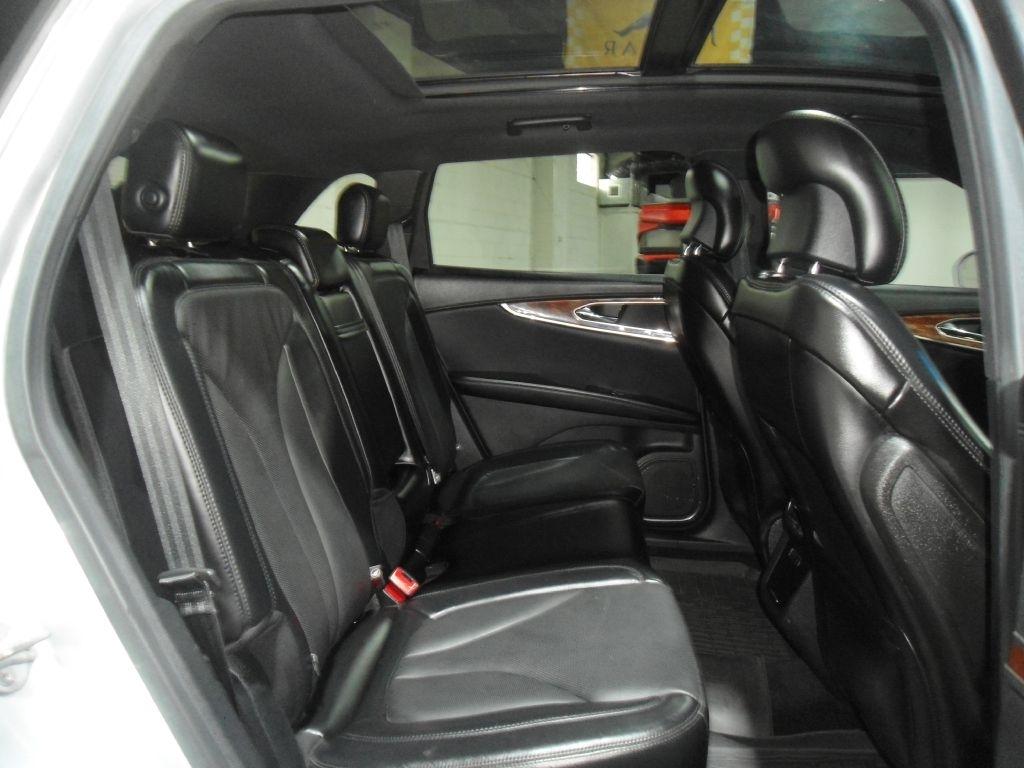 Lincoln MKX AWD 4dr Reserve 2016