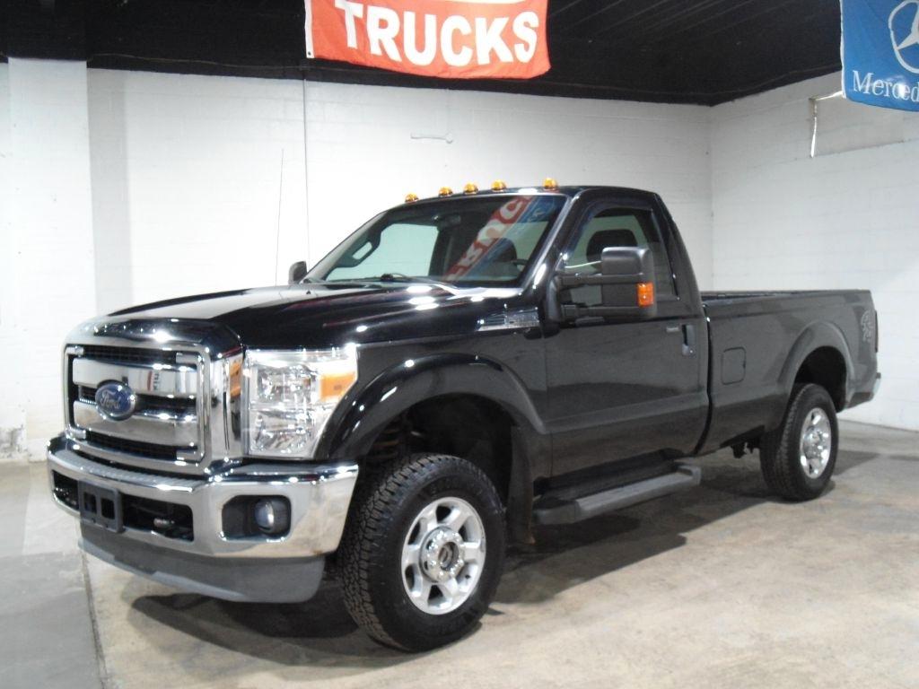 Ford Super Duty F-250 SRW 4WD Reg Cab 137" XLT 2013