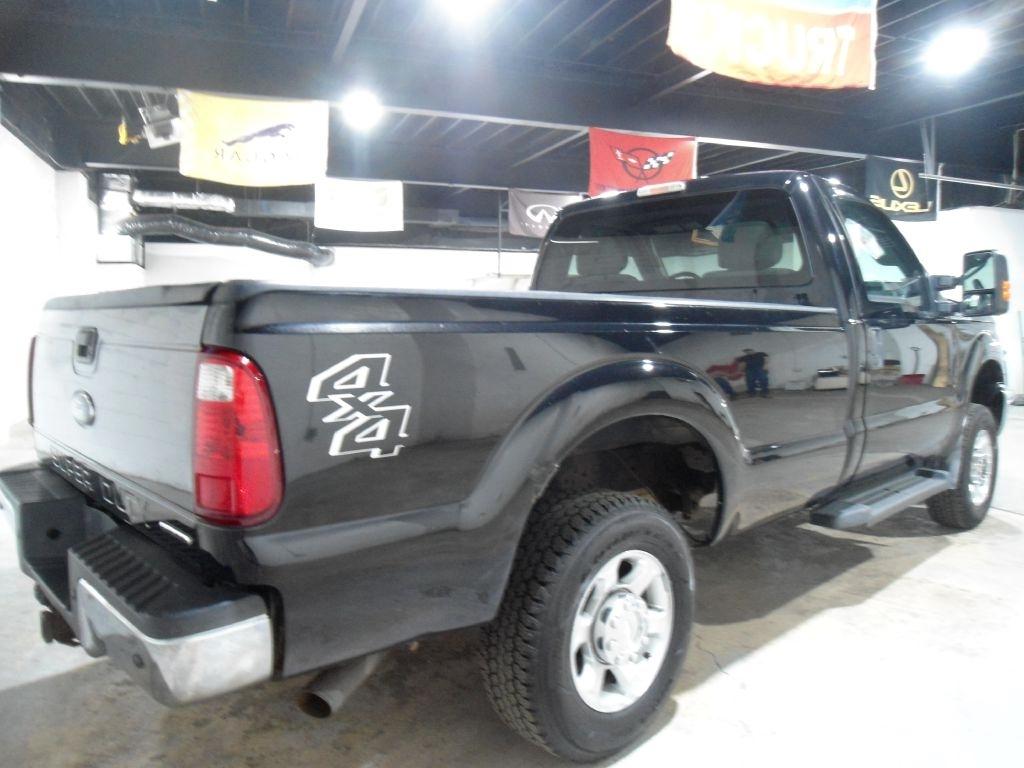 Ford Super Duty F-250 SRW 4WD Reg Cab 137" XLT 2013
