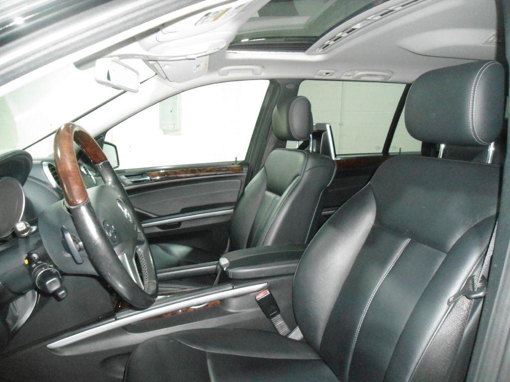 Mercedes-Benz GL-Class 4MATIC 4dr GL 450 2012