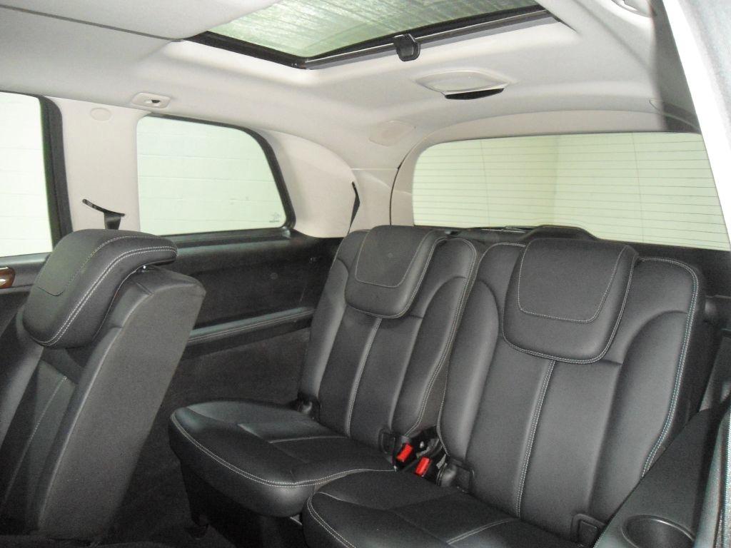 Mercedes-Benz GL-Class 4MATIC 4dr GL 450 2012