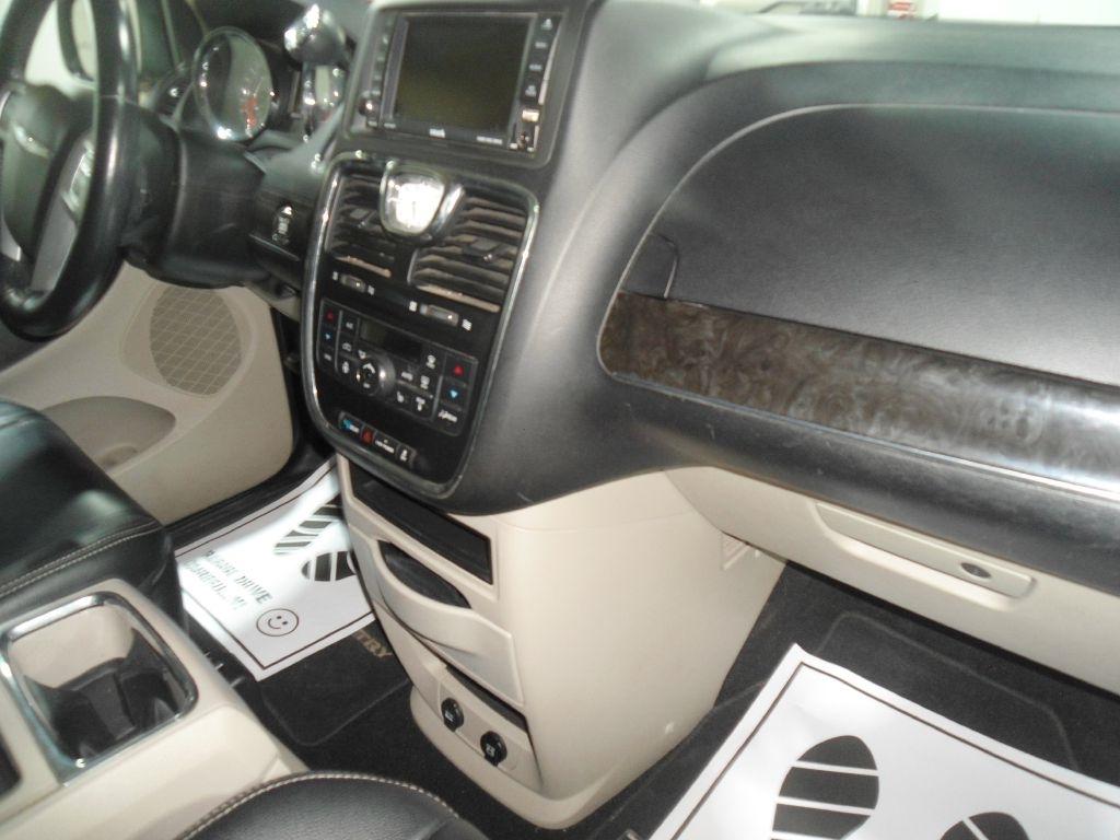 Chrysler Town & Country 4dr Wgn Touring 2014