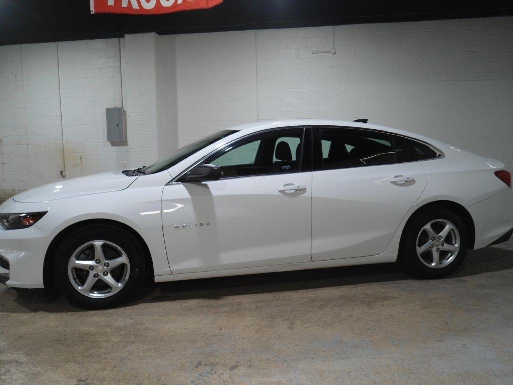 Chevrolet Malibu 4dr Sdn LS w/1LS 2017