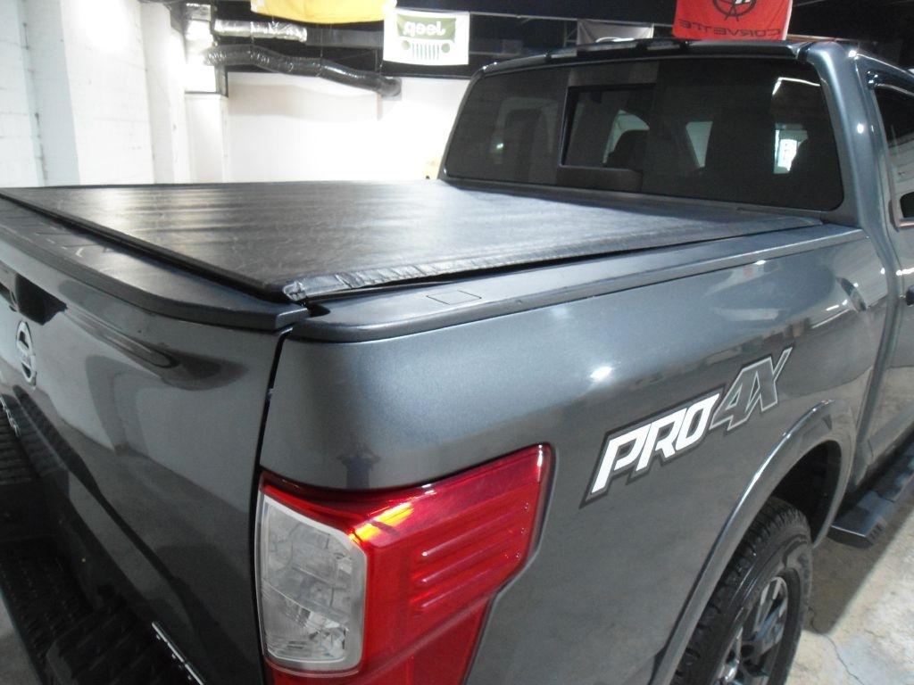 Nissan Titan 4x4 Crew Cab Platinum Reserve 2018