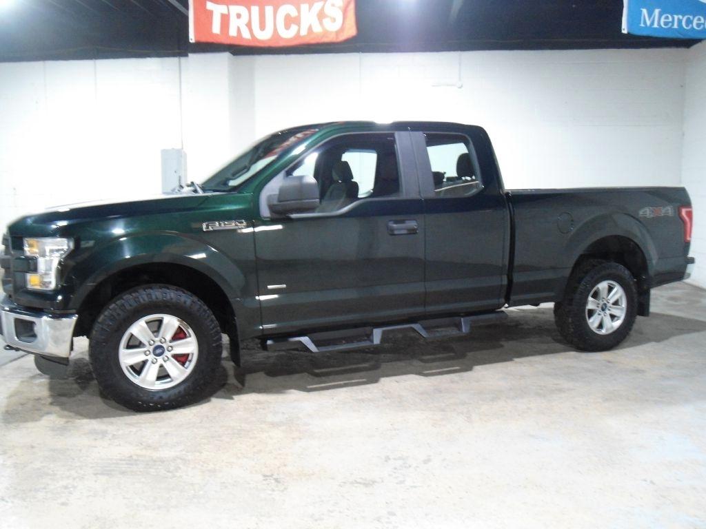 Ford F-150 4WD SuperCab 145" Lariat 2016