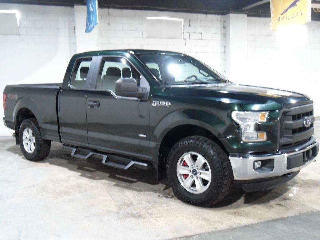 Ford F-150 4WD SuperCab 145" Lariat 2016