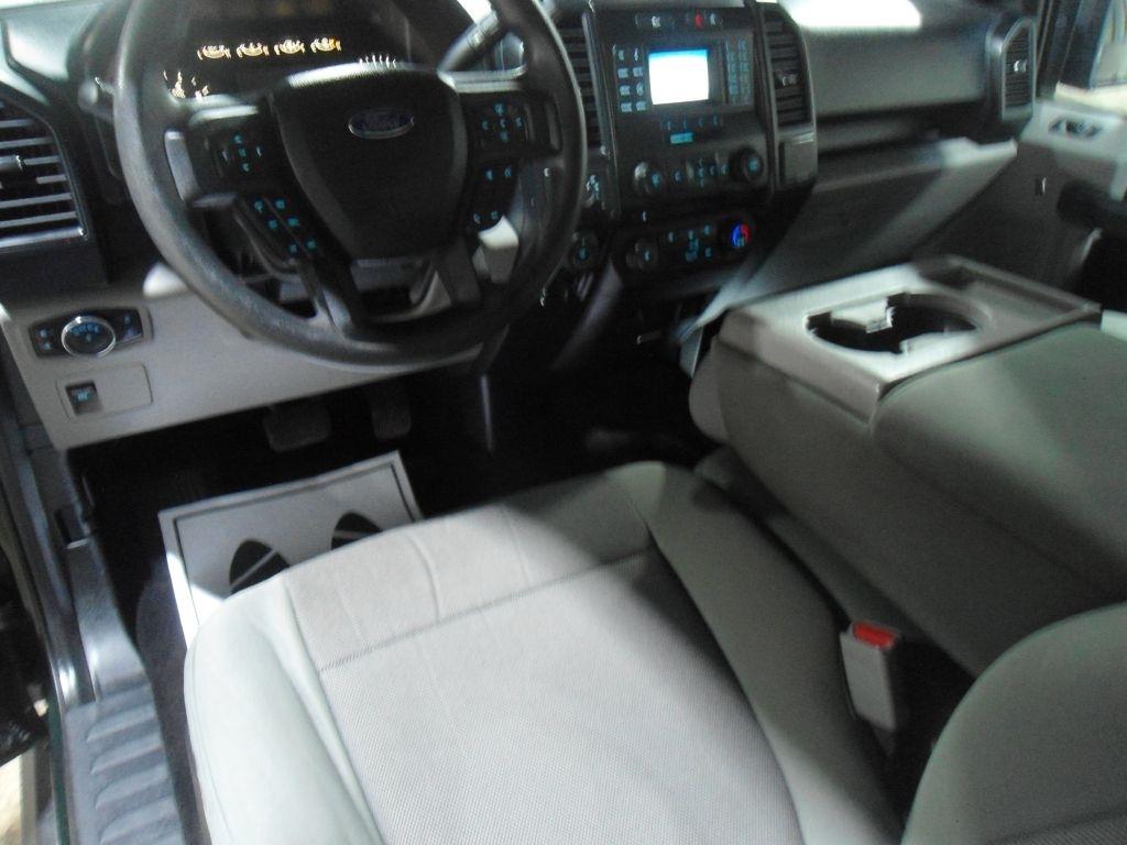 Ford F-150 4WD SuperCab 145" Lariat 2016