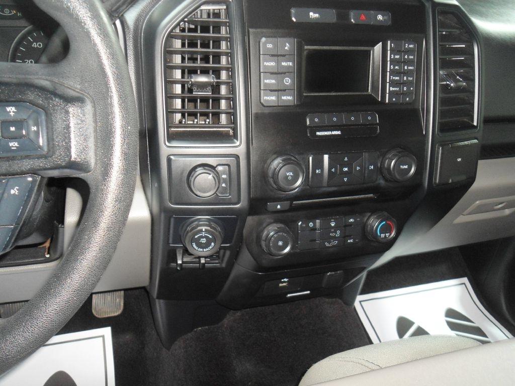 Ford F-150 4WD SuperCab 145" Lariat 2016