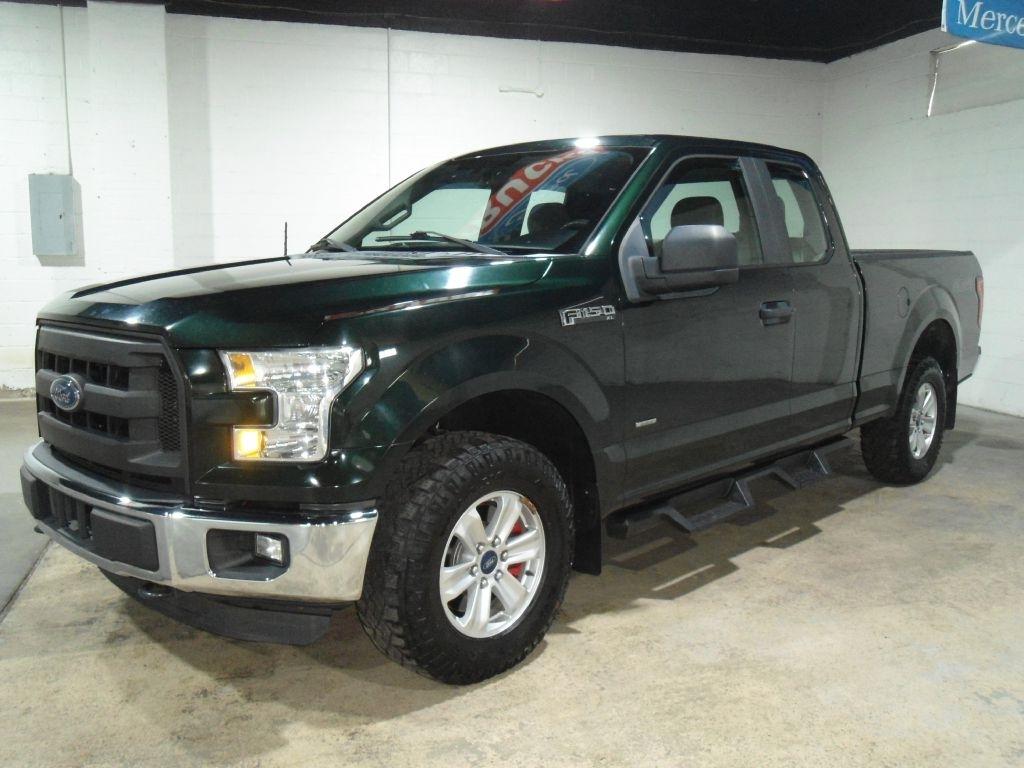 Ford F-150 4WD SuperCab 145" Lariat 2016