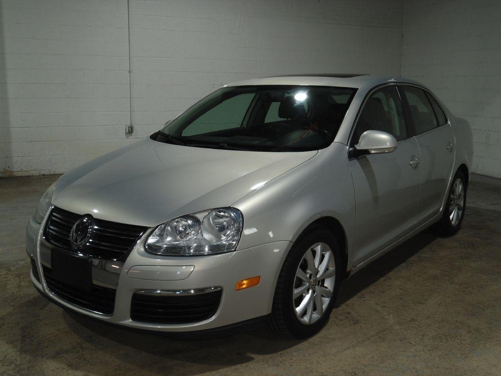 Volkswagen Jetta Sedan 4dr Auto Limited PZEV 2010