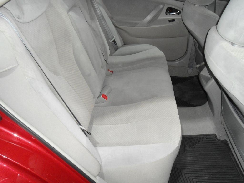 Toyota Camry 4dr Sdn I4 Man (Natl) 2009