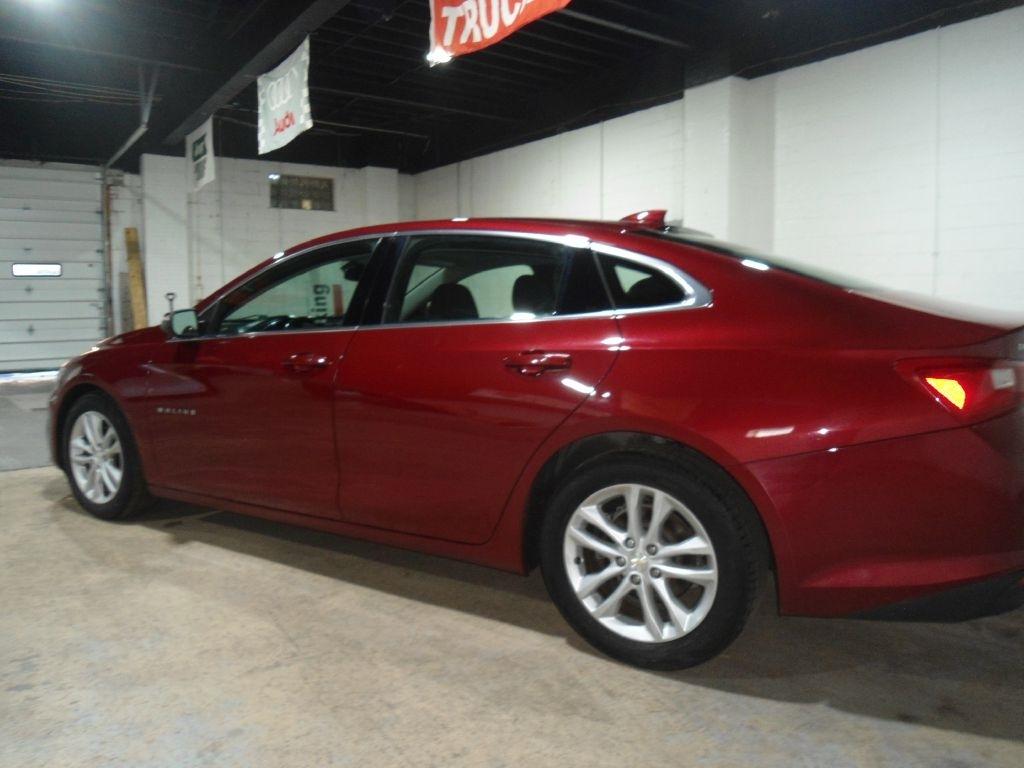 Chevrolet Malibu 4dr Sdn LT w/1LT 2018
